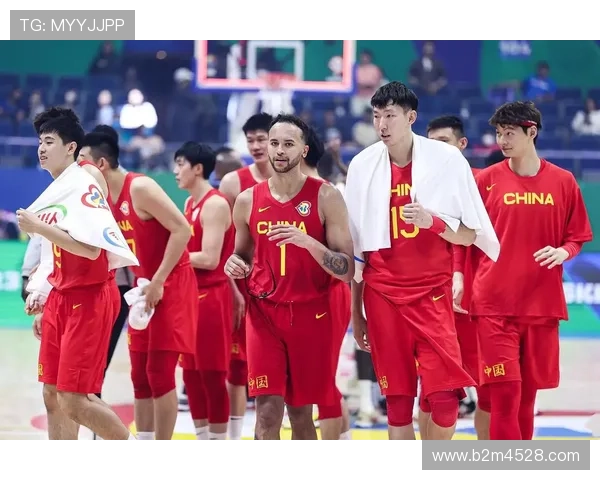 中国男篮全力备战世界杯八强目标明确 球员状态回暖士气高涨