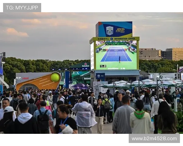 全球网球明星齐聚上海 赛季最后战役精彩纷呈 全球网球明星齐聚上海 赛季最后战役精彩纷呈