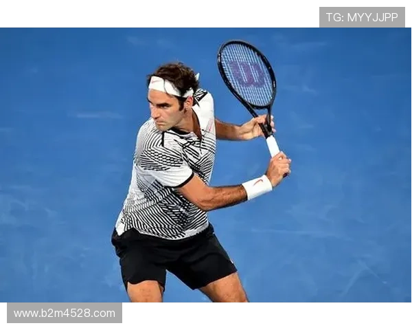 网球赛场激战正酣 纳达尔、费德勒等传奇选手纷纷亮相新赛季 网球赛场激战正酣 纳达尔、费德勒等传奇选手纷纷亮相新赛季