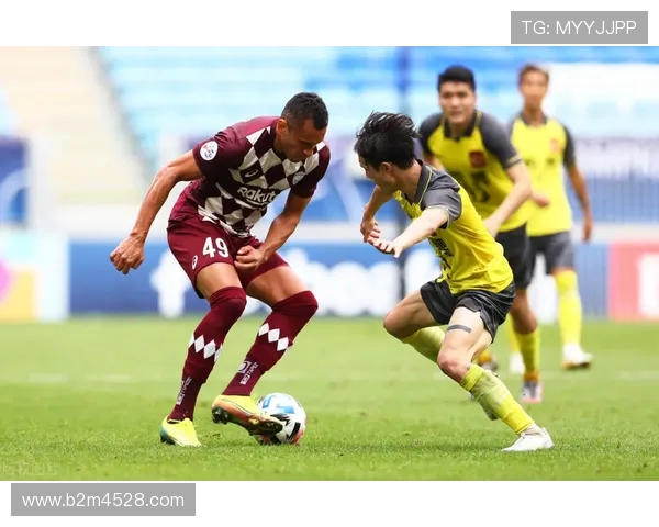 西汉姆联俱乐部新赛季备战全面启动 球队引援动态引发热议 西汉姆联俱乐部新赛季备战全面启动 球队引援动态引发热议