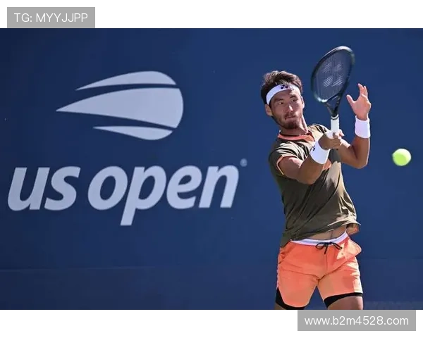 2025年网球赛季回顾:新星崛起与老将争夺冠军之战 2025年网球赛季回顾:新星崛起与老将争夺冠军之战