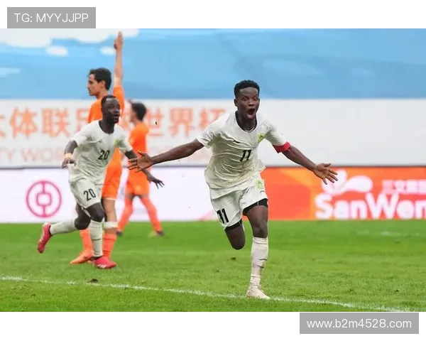 世界杯决赛迎来强强对话 两大豪门争夺足球最高荣耀 赛前分析和球员状态前瞻