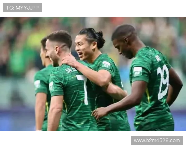 世界足坛转会风云再起豪门博弈引爆新赛季冠军争夺悬念升级再