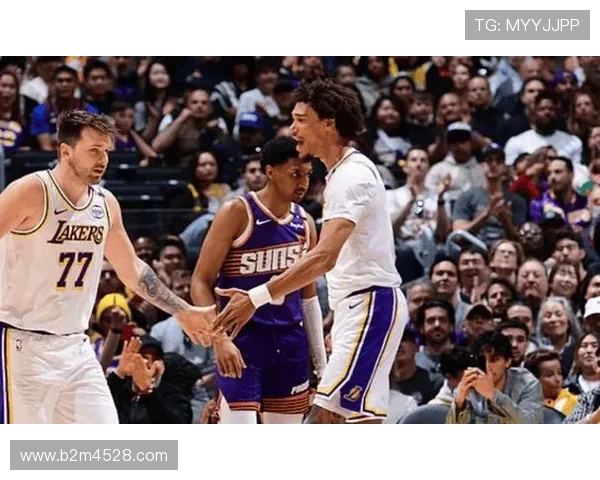 詹姆斯带领湖人逆转胜勇士 韦斯特布鲁克替补爆发贡献关键表现